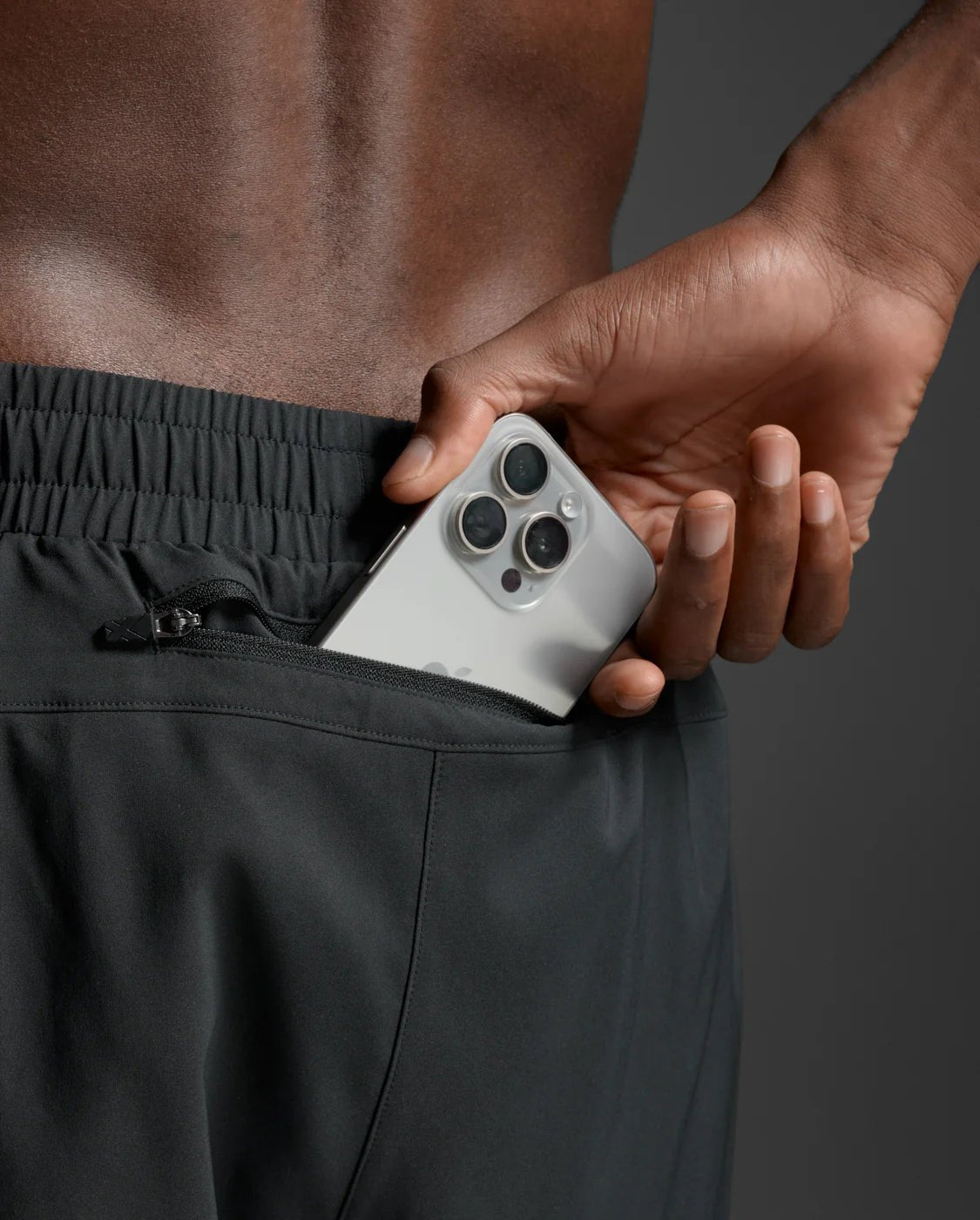 2XU Aero Mesh 2 - in - 1 5 Inch shorts Men's - Run Trails