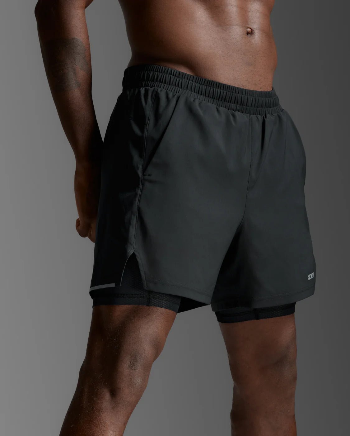2XU Aero Mesh 2 - in - 1 5 Inch shorts Men's - Run Trails