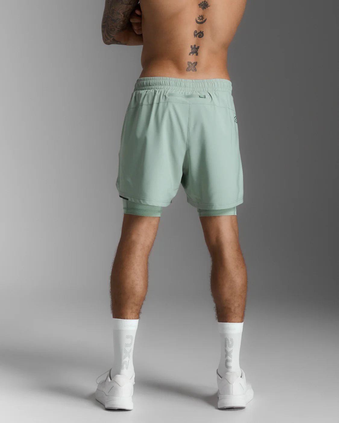 2XU Aero Mesh 2 - in - 1 5 Inch shorts Men's - Run Trails