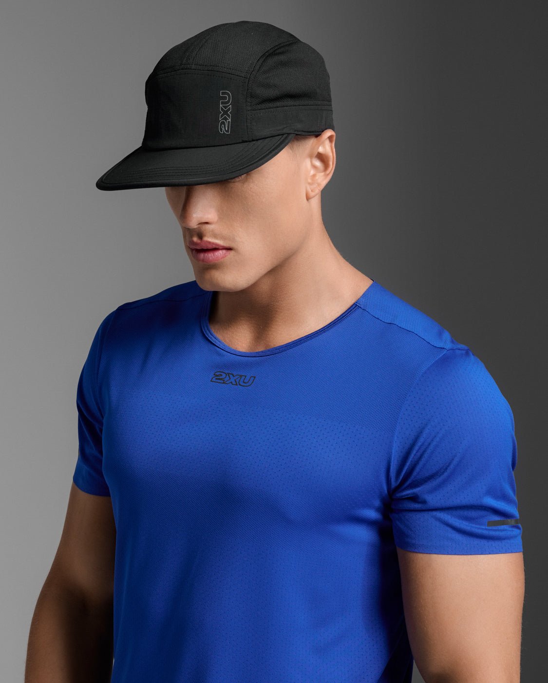 2XU Light Speed Running Cap - Lightweight Quick - Dry Mesh Cap for Runners - Run Trails
