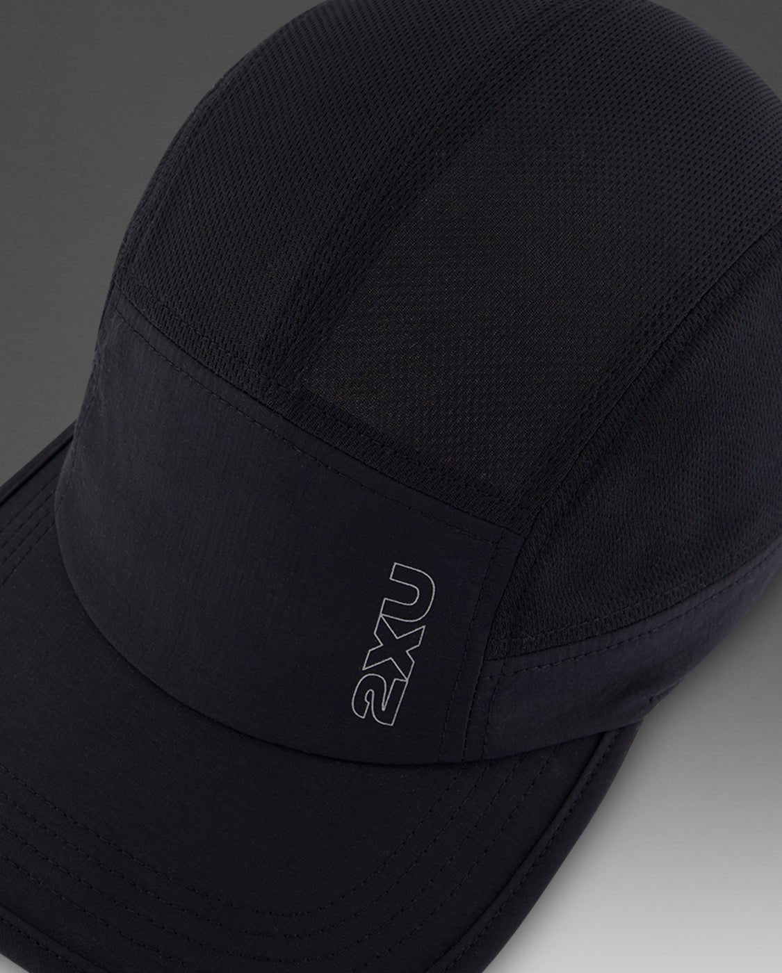 2XU Light Speed Running Cap - Lightweight Quick - Dry Mesh Cap for Runners - Run Trails