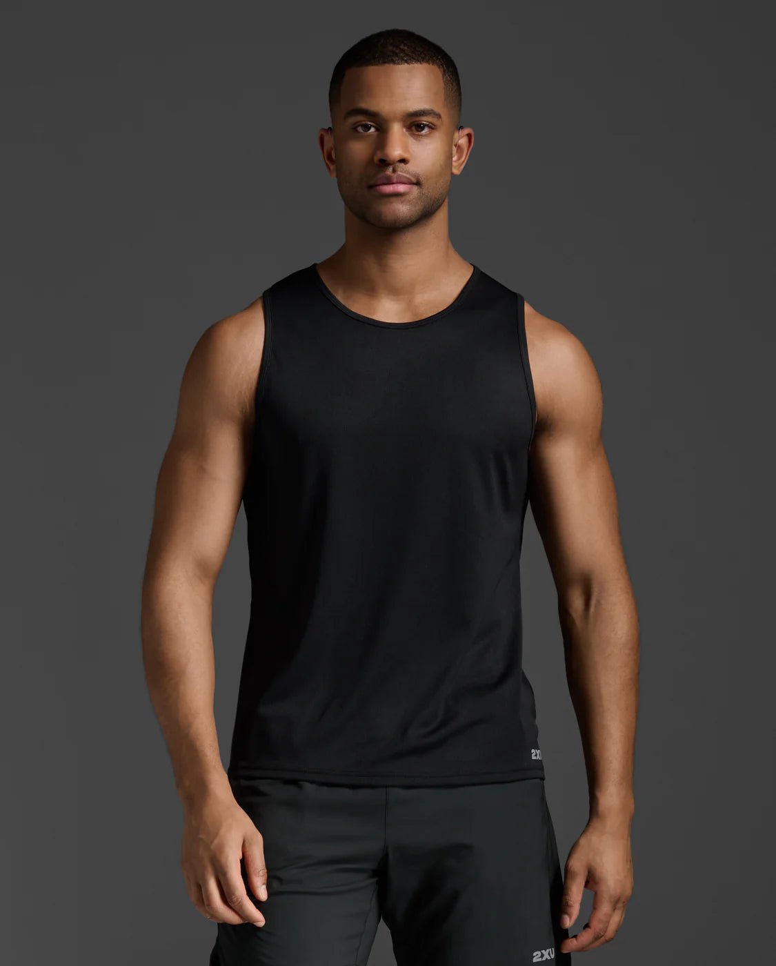 2XU Men's Aero Tank - Run Trails
