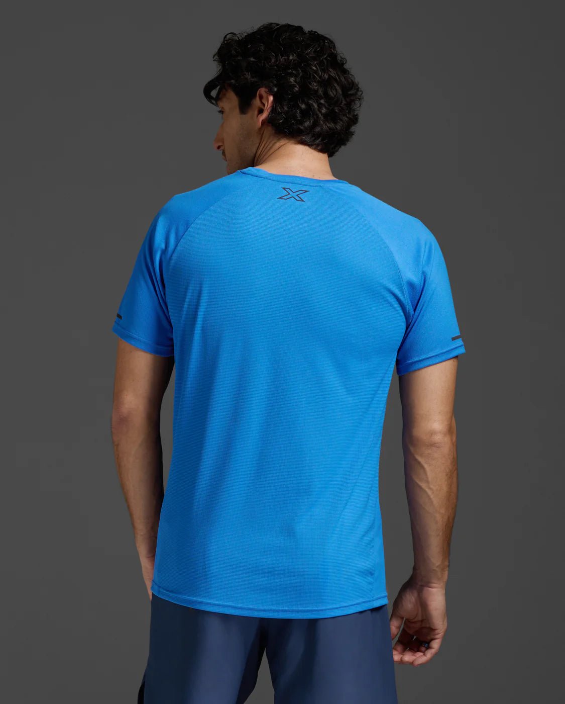 2XU Men's Aero Tee - Run Trails