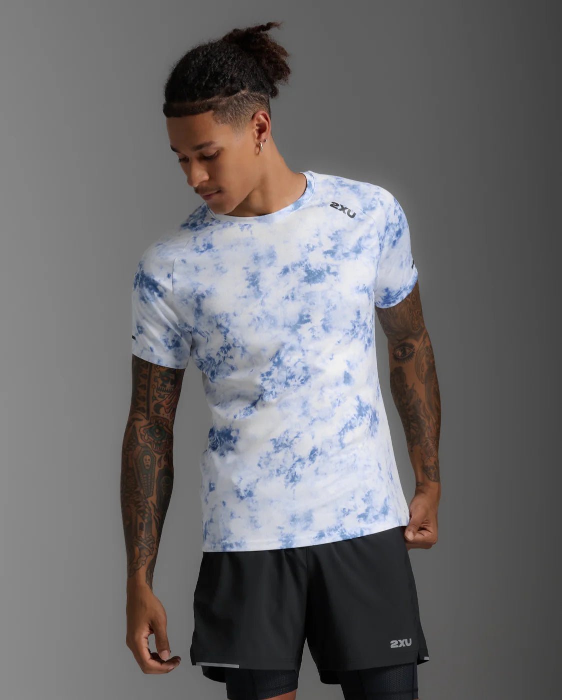 2XU Men's Aero Tee - Run Trails