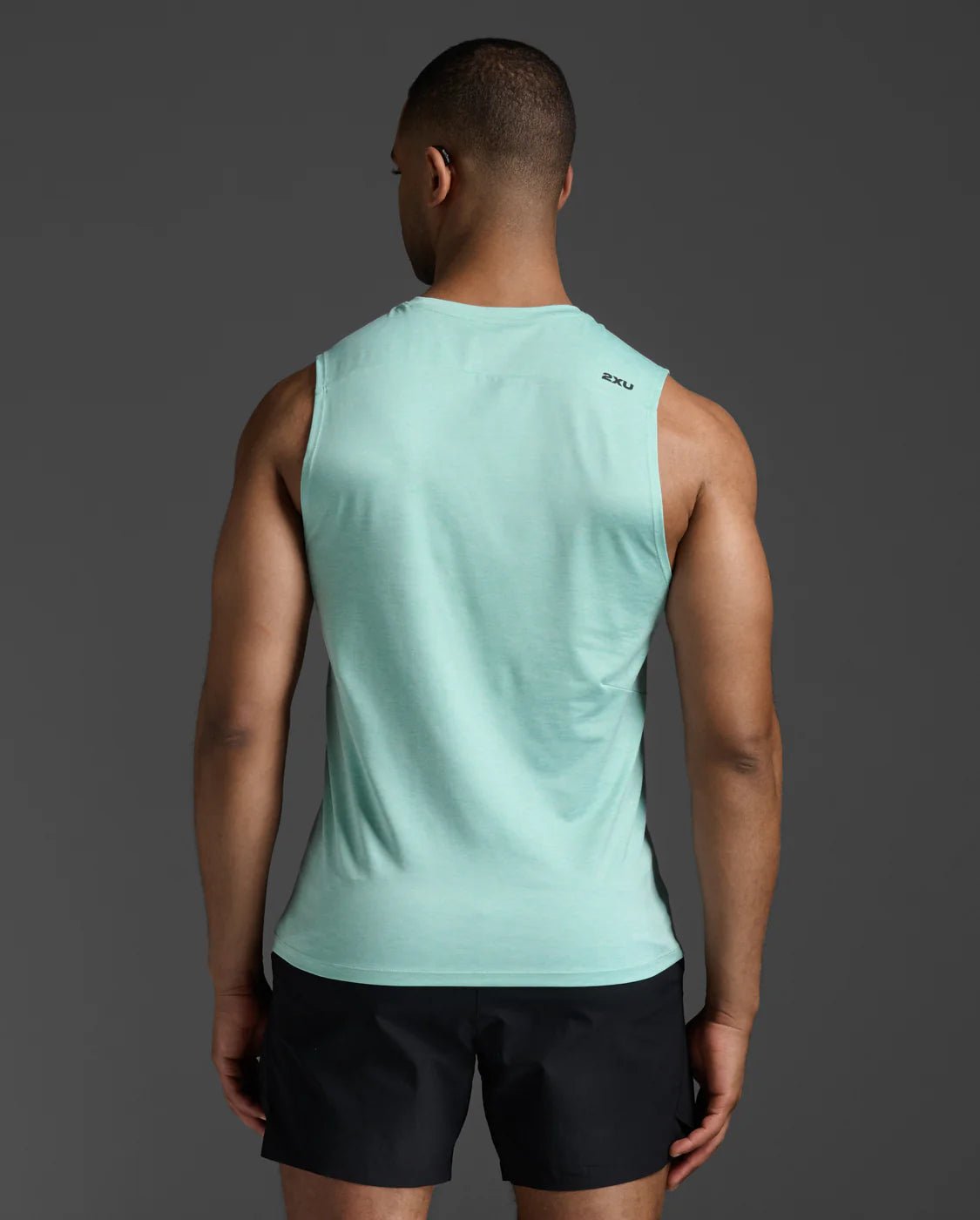 2XU Men's Motion Tank - Run Trails