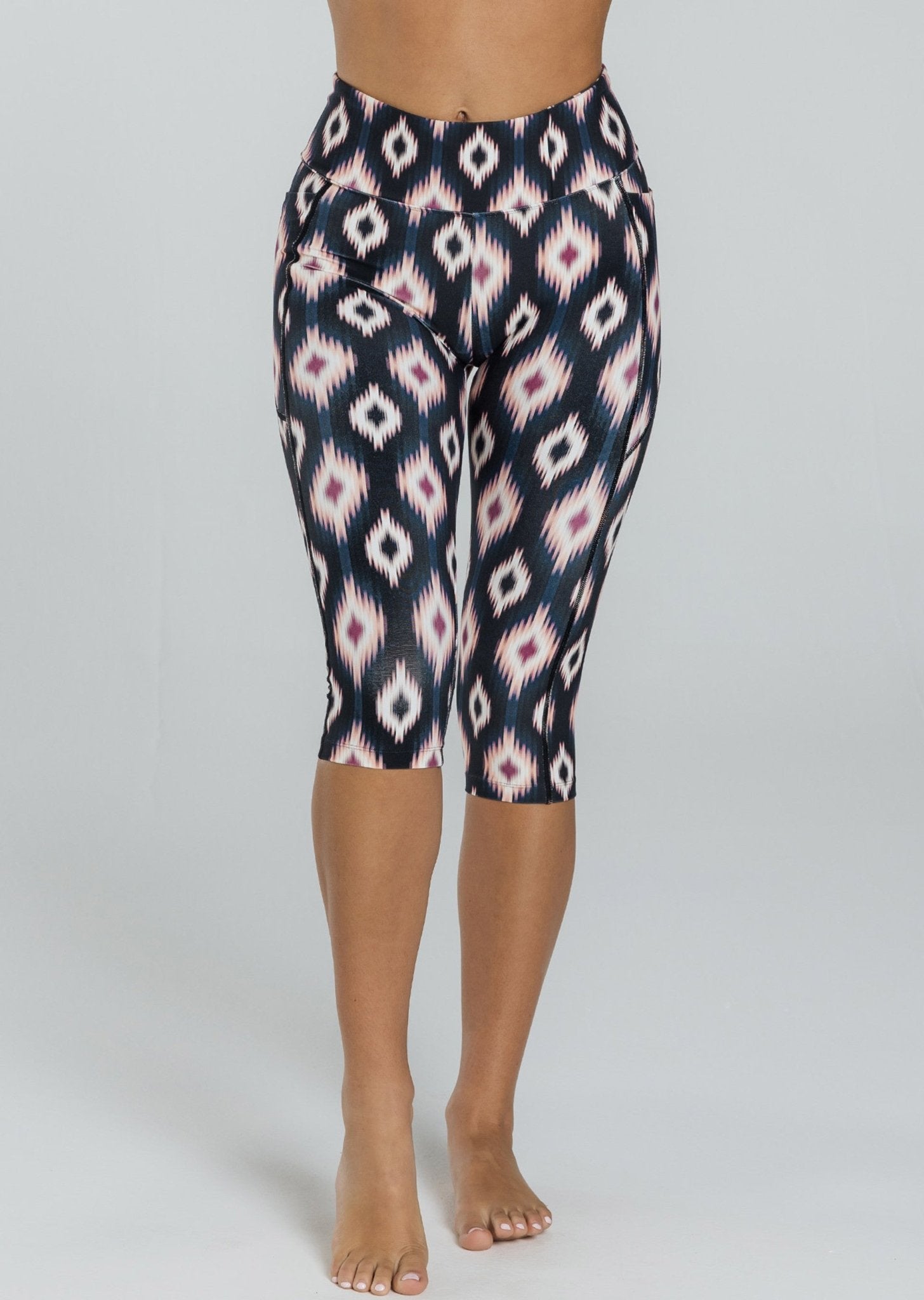 ABI AND JOSEPH BELLA DUAL POCKET ¾ LEGGING - Run Trails