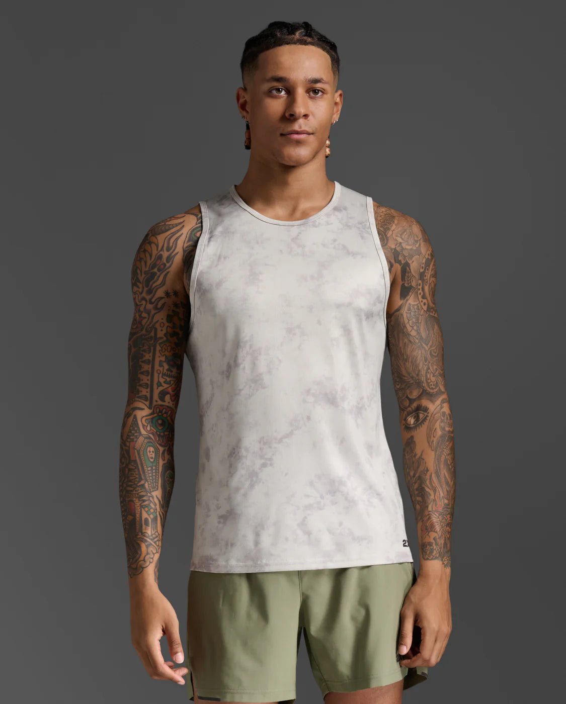 2XU Men's Aero Tank - Run Trails