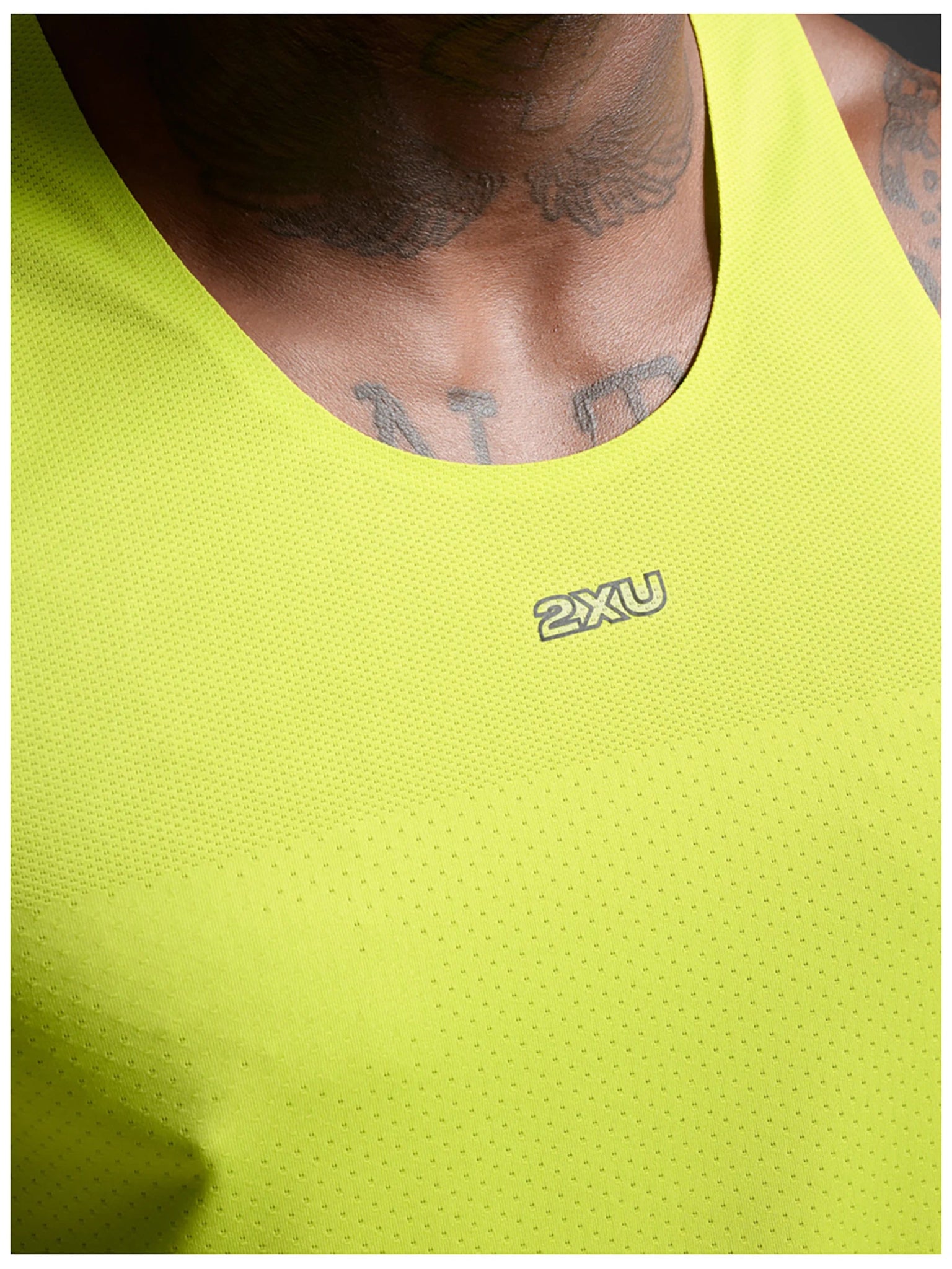 2XU Men's Light Speed Tech Singlet - Run Trails