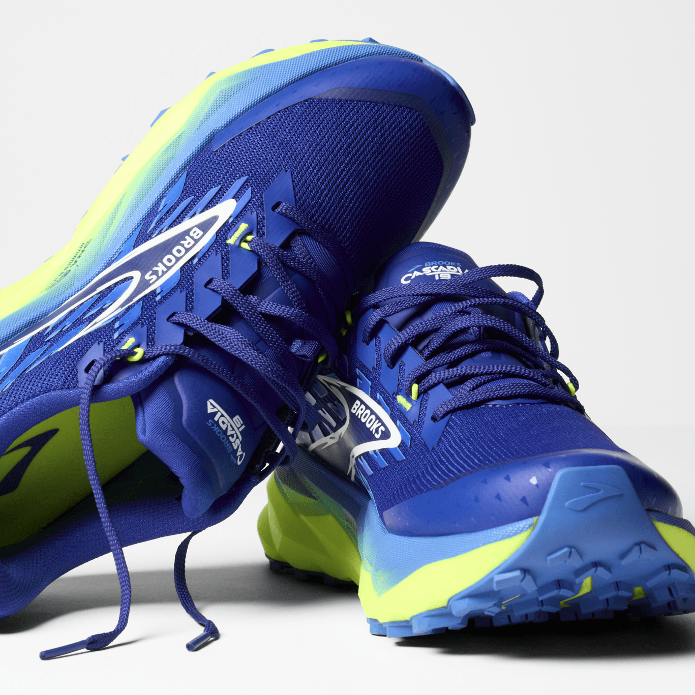 Brooks Cascadia 19 Mens - Run Trails