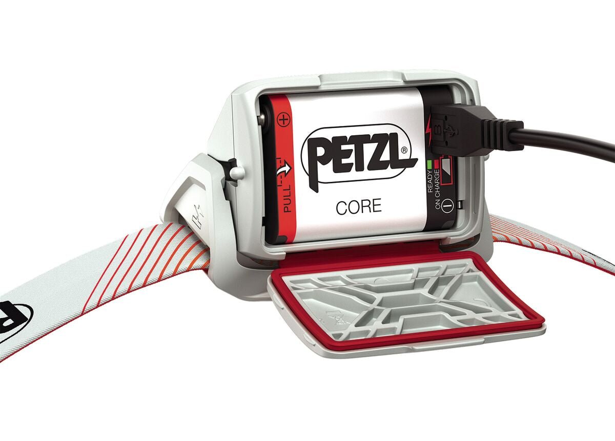 PETZL Actik® Core Headlight - Run Trails