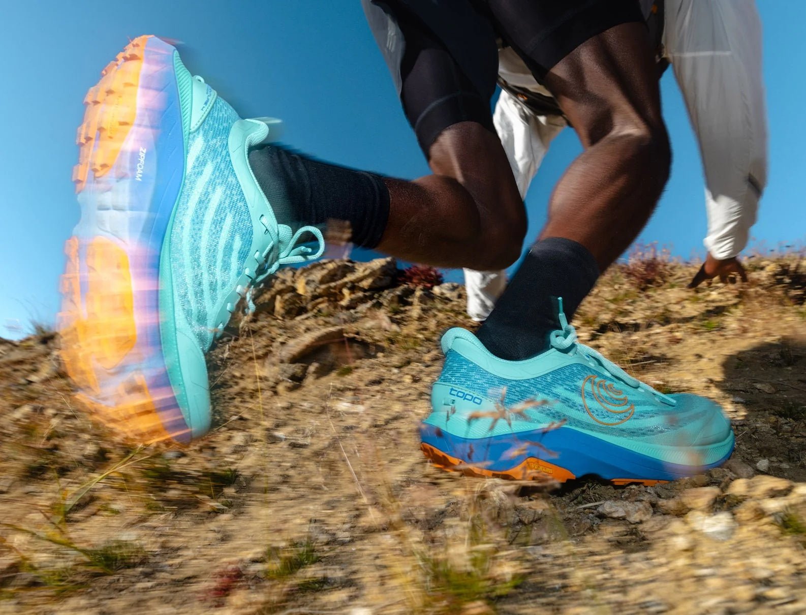 Topo Athletic ULTRAVENTURE 4 - Mens Trail Running Shoes - Run Trails